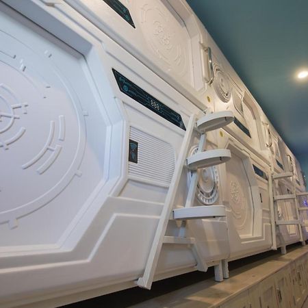 Capsule Inn Bali Legian Εξωτερικό φωτογραφία