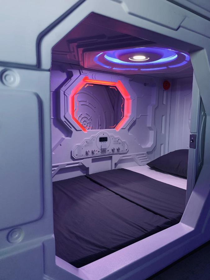Capsule Inn Bali Legian Εξωτερικό φωτογραφία